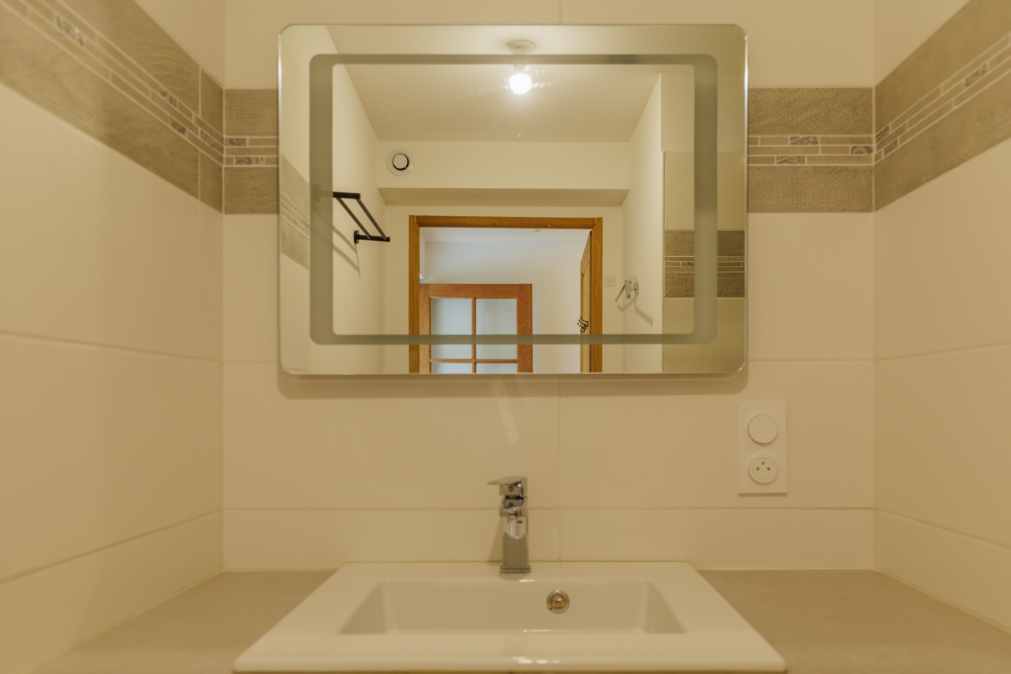 Sdb chambres Annexe 1 et 2