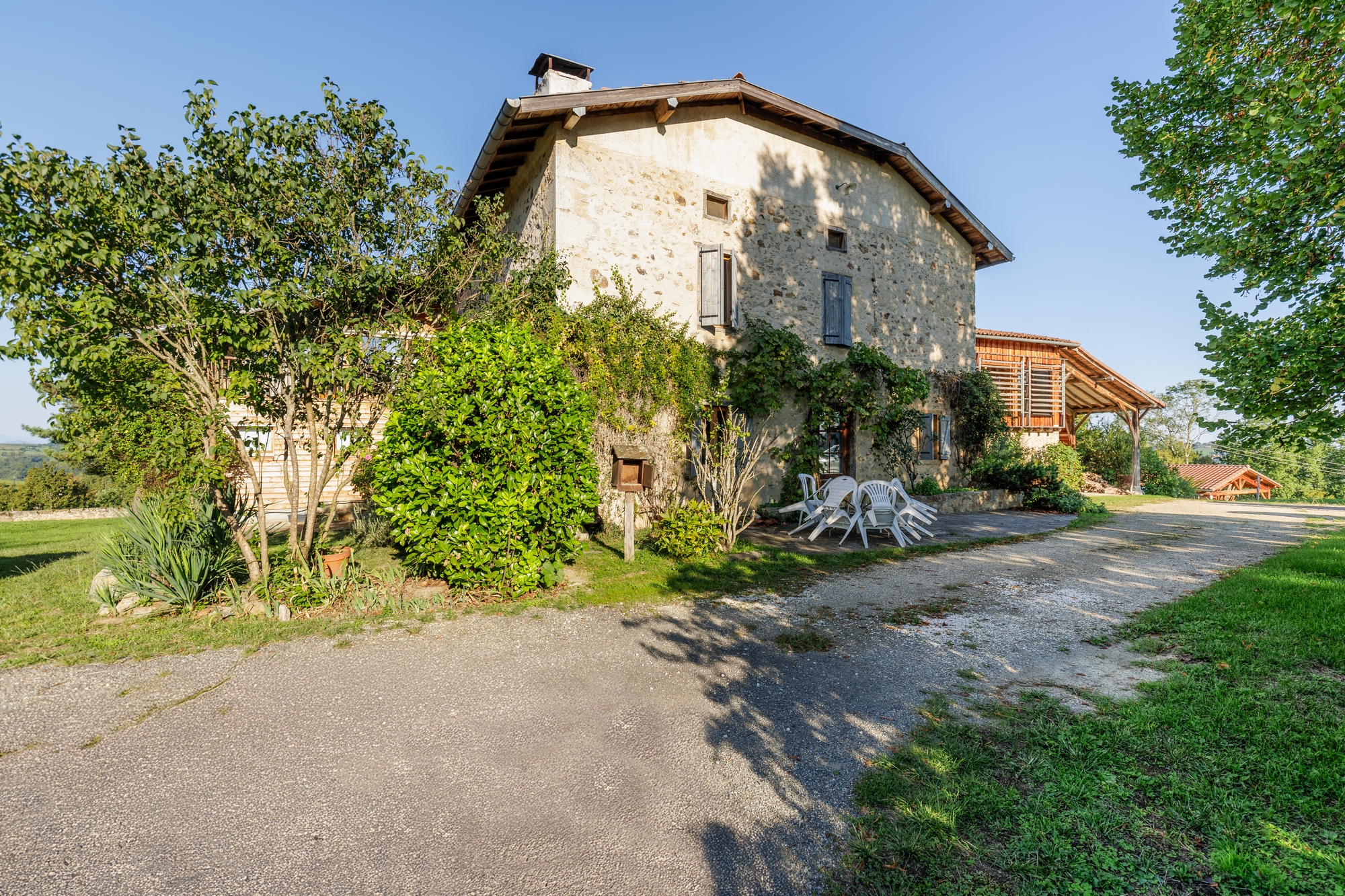 Gite Marbois Suite-façade Est